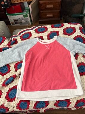 Cuddl Duds Pink Fleece Pullover with White Trim